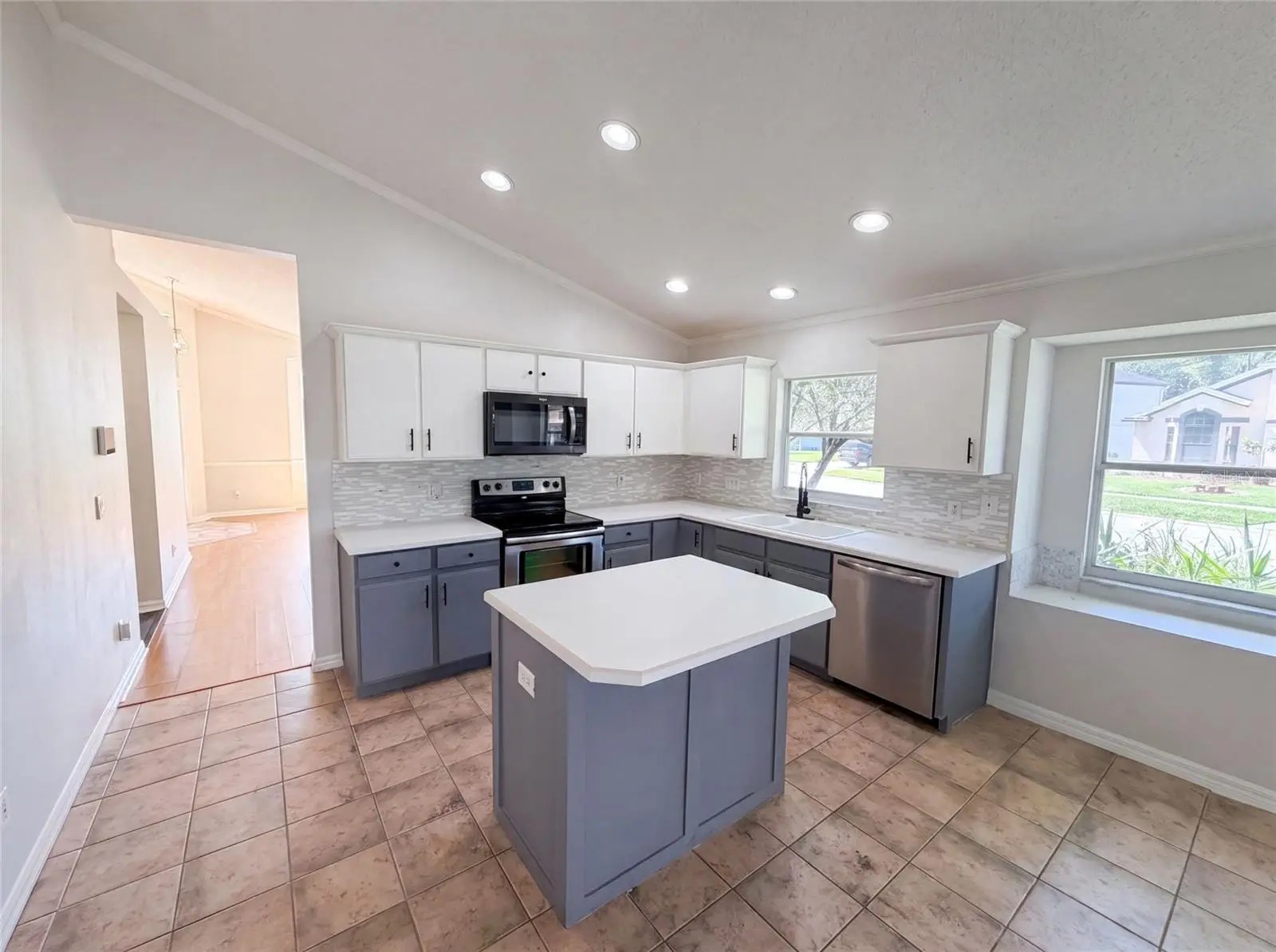 701 Magnolia Creek Circle, FL