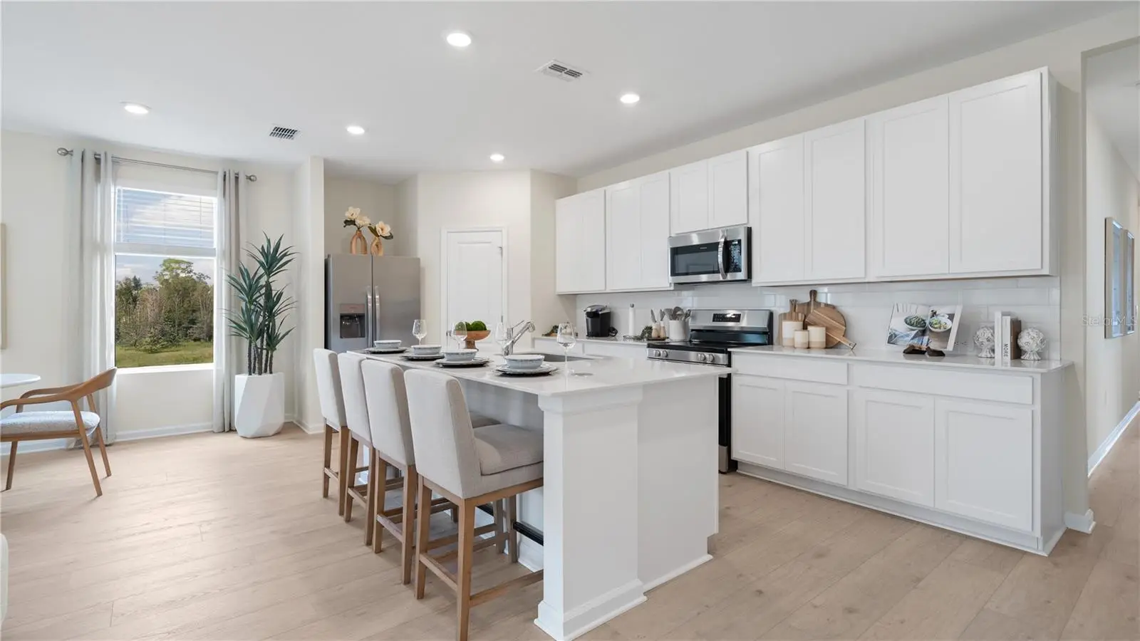 774 Tundra Loop, FL