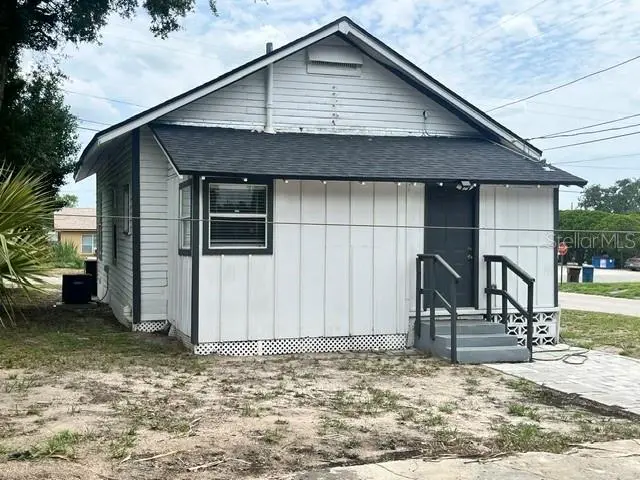 118 Stuart Avenue, FL