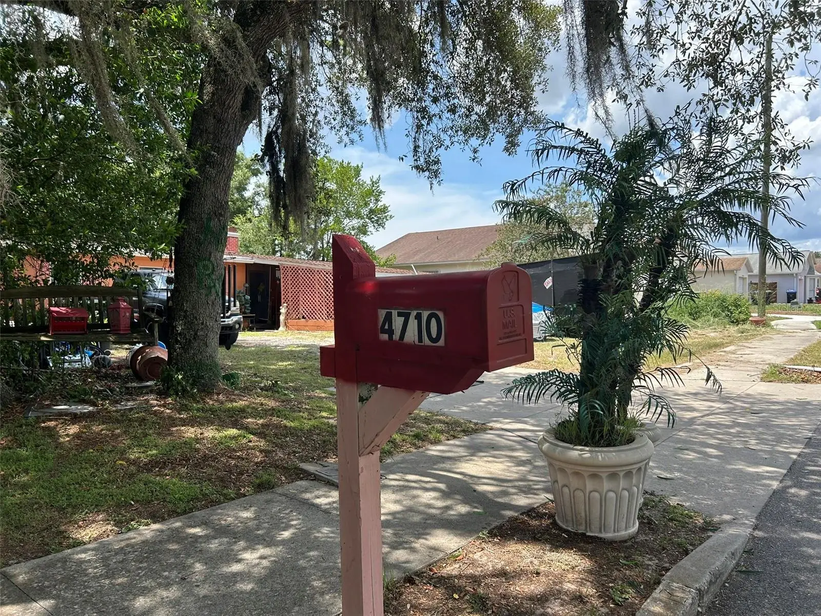 4710 Robbins Avenue, FL