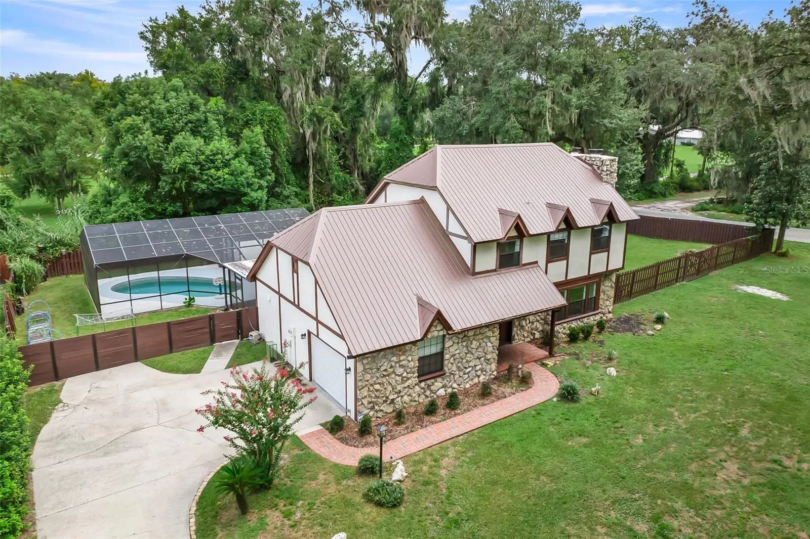 102 Thicket Lane, FL