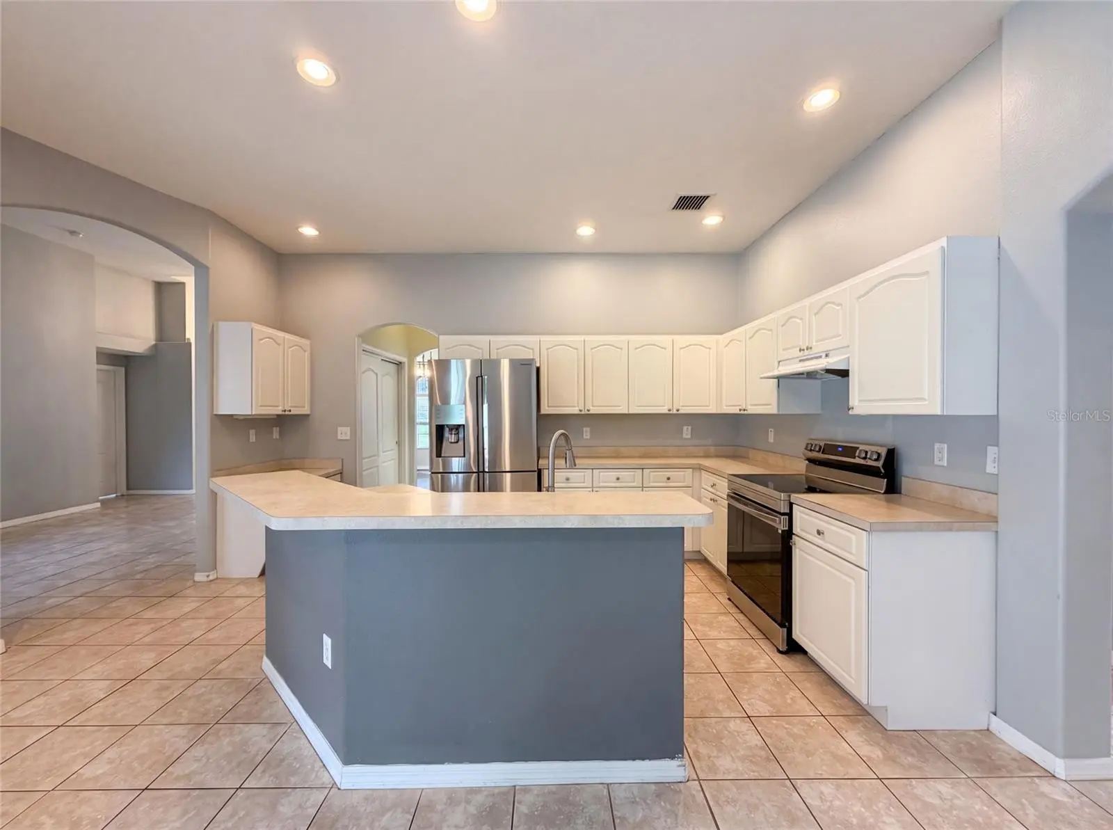 222 Taylor Bay Lane, FL