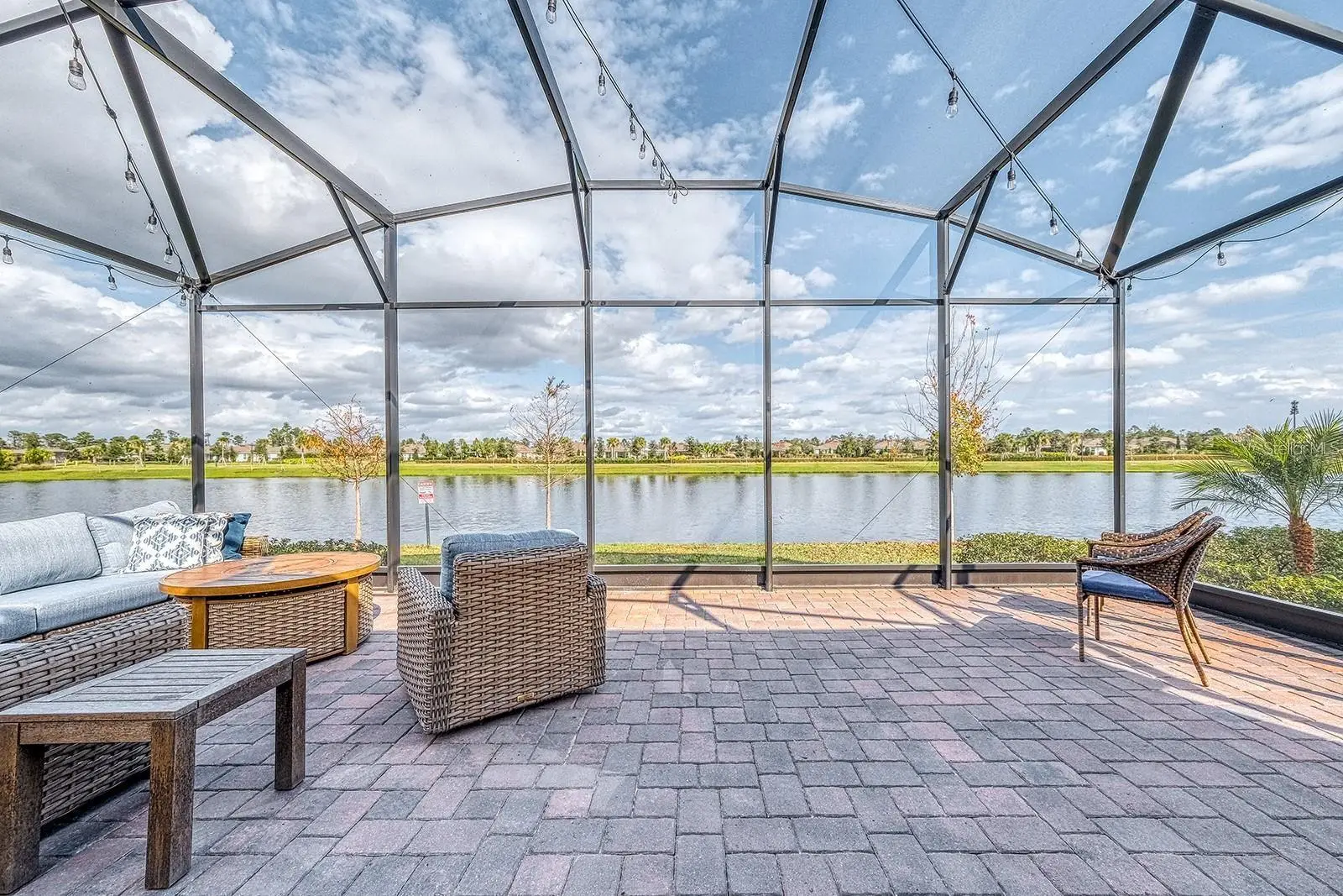 2505 Cliff Way, FL