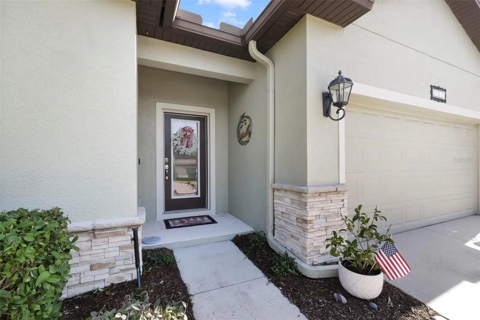 21315 Sorraia Cove, FL