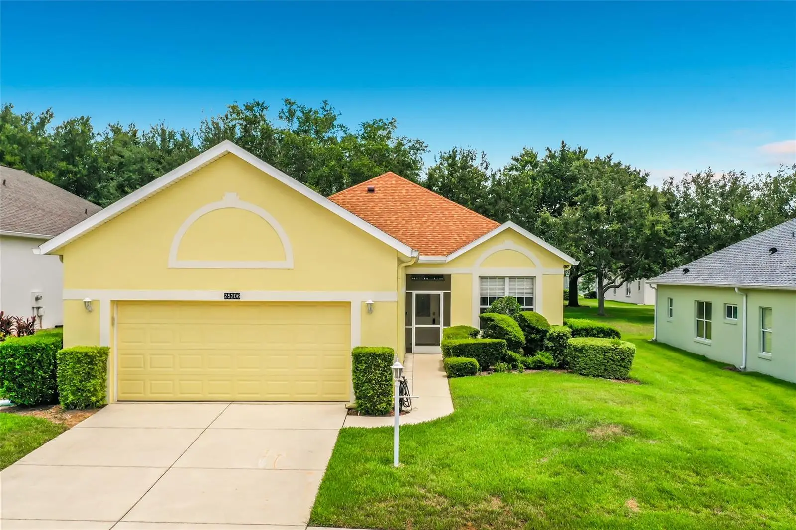 25206 Ormond Court, FL