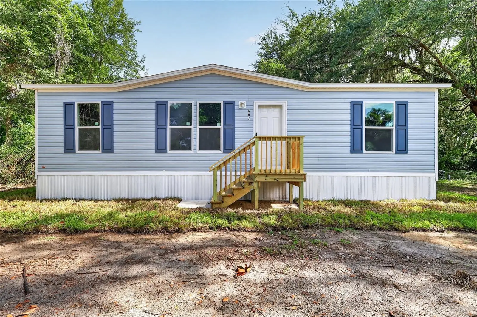 607 Lawrence Street, FL