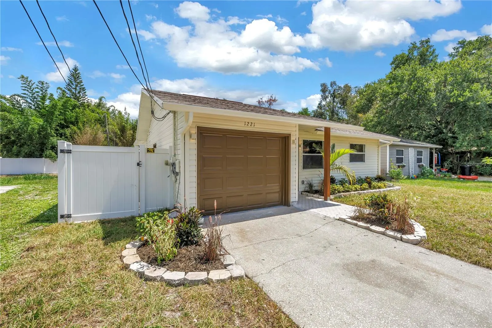 1221 36th Terrace, FL