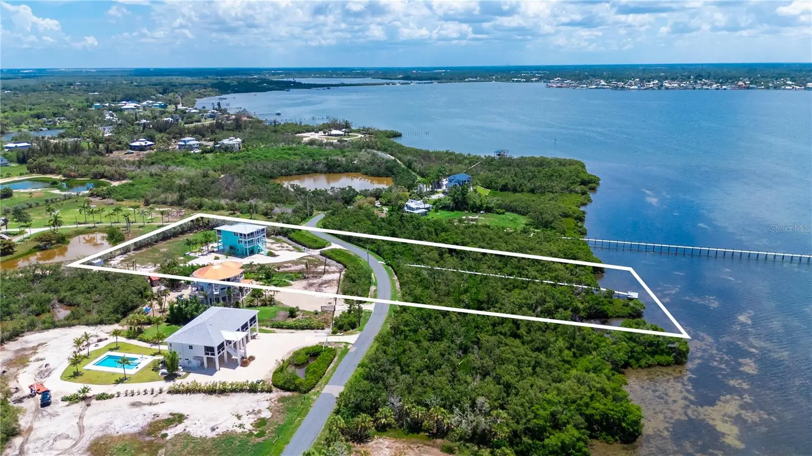 180 Horseshoe Loop Road, FL