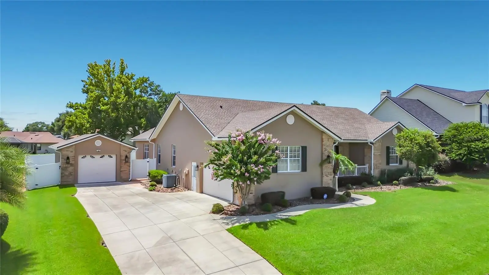 1953 Viewpoint Landings Road, FL
