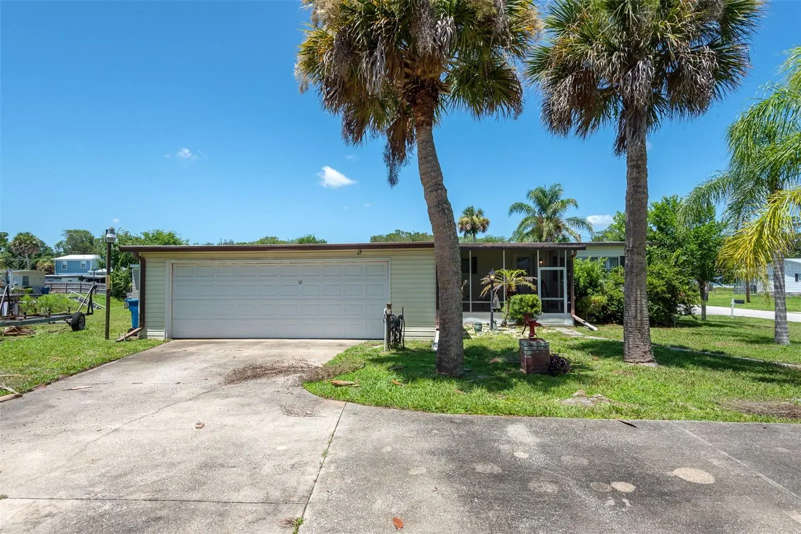 110 Charles Street, FL