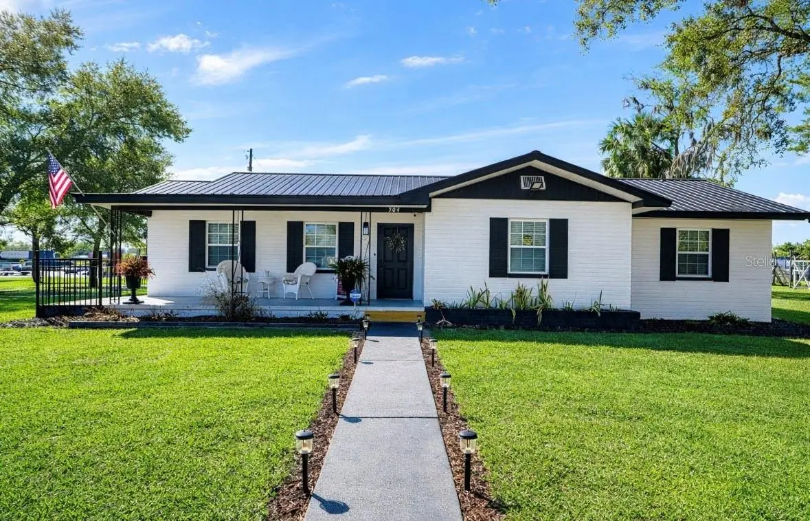 304 1st Street, FL