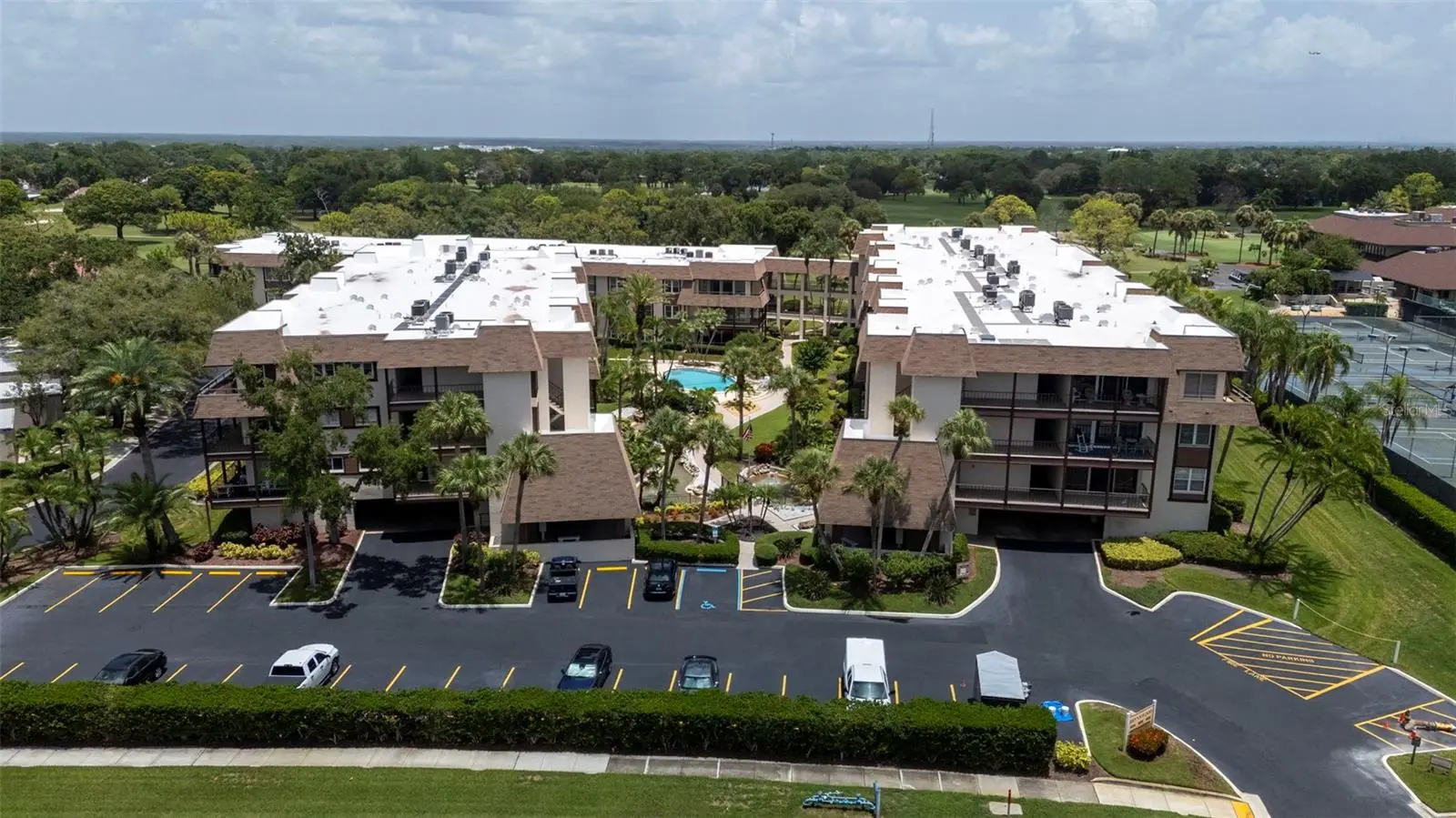 3035 Countryside Boulevard, FL