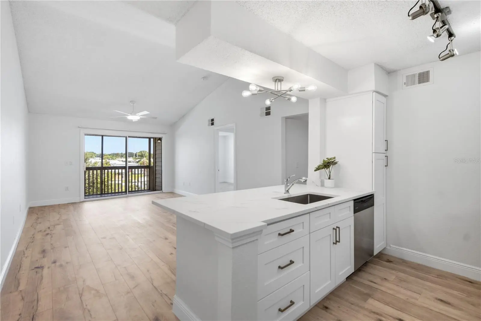 2500 Winding Creek Boulevard, FL