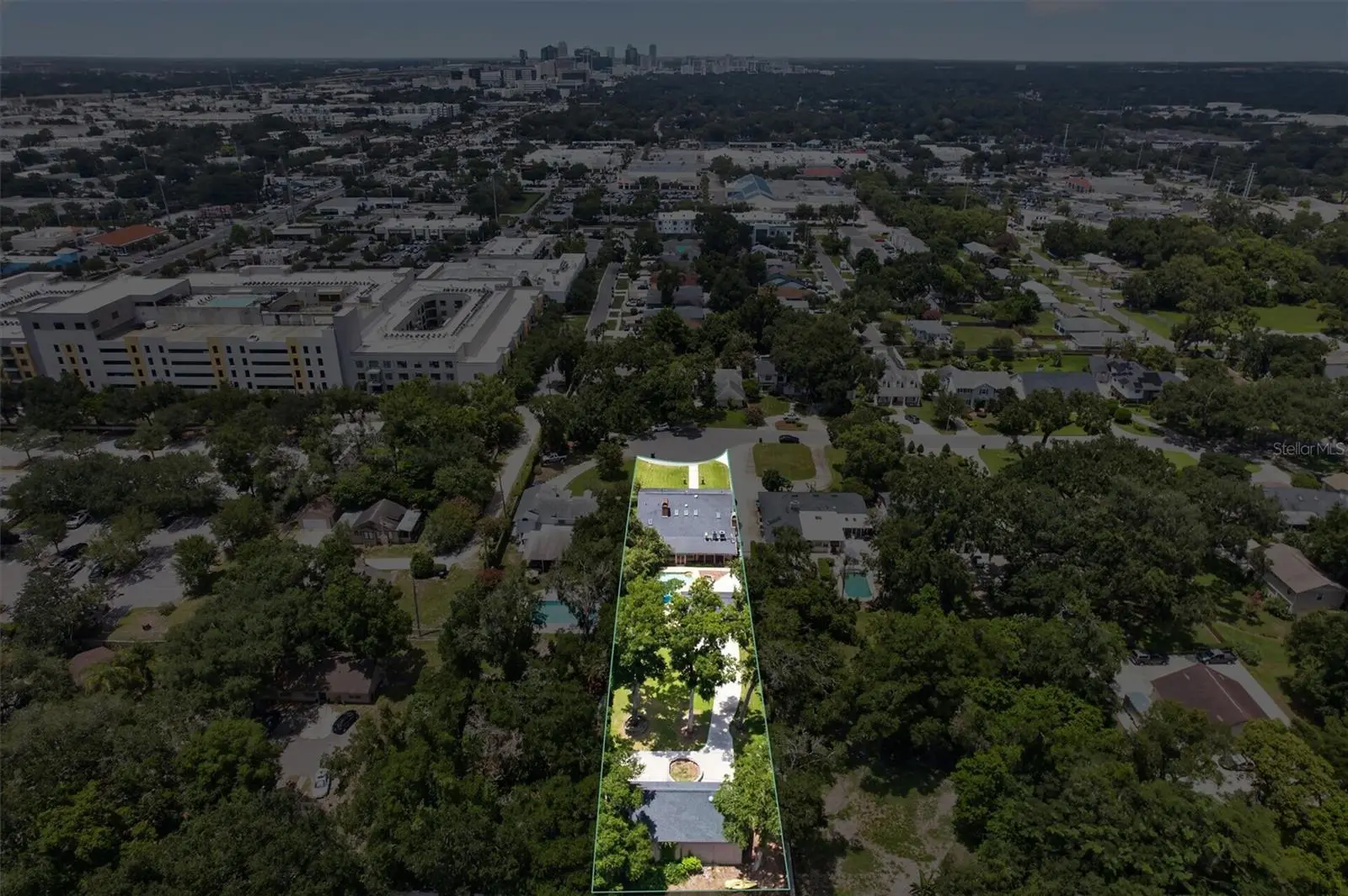 306 Oak Estates Drive, FL