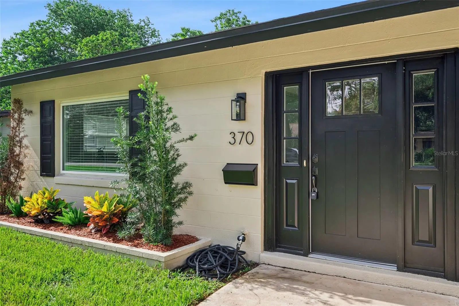 370 Sultana Lane, FL
