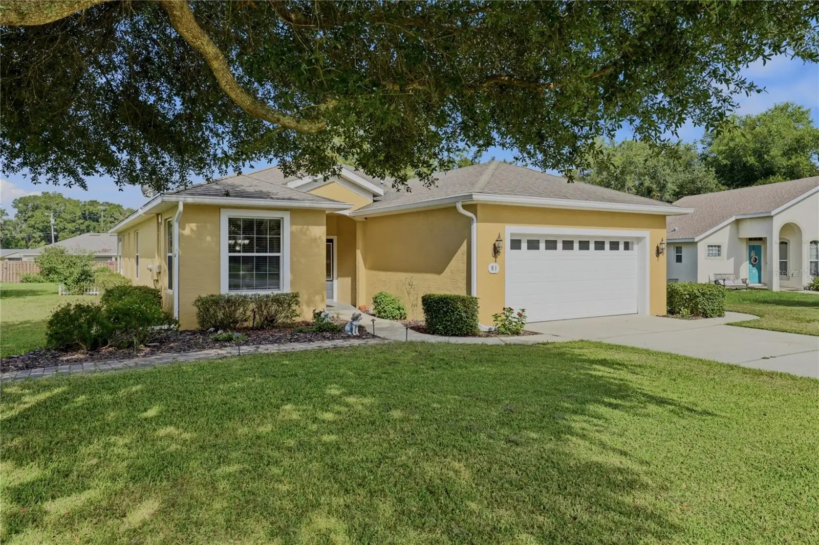 81 Twin Lake Cir, FL