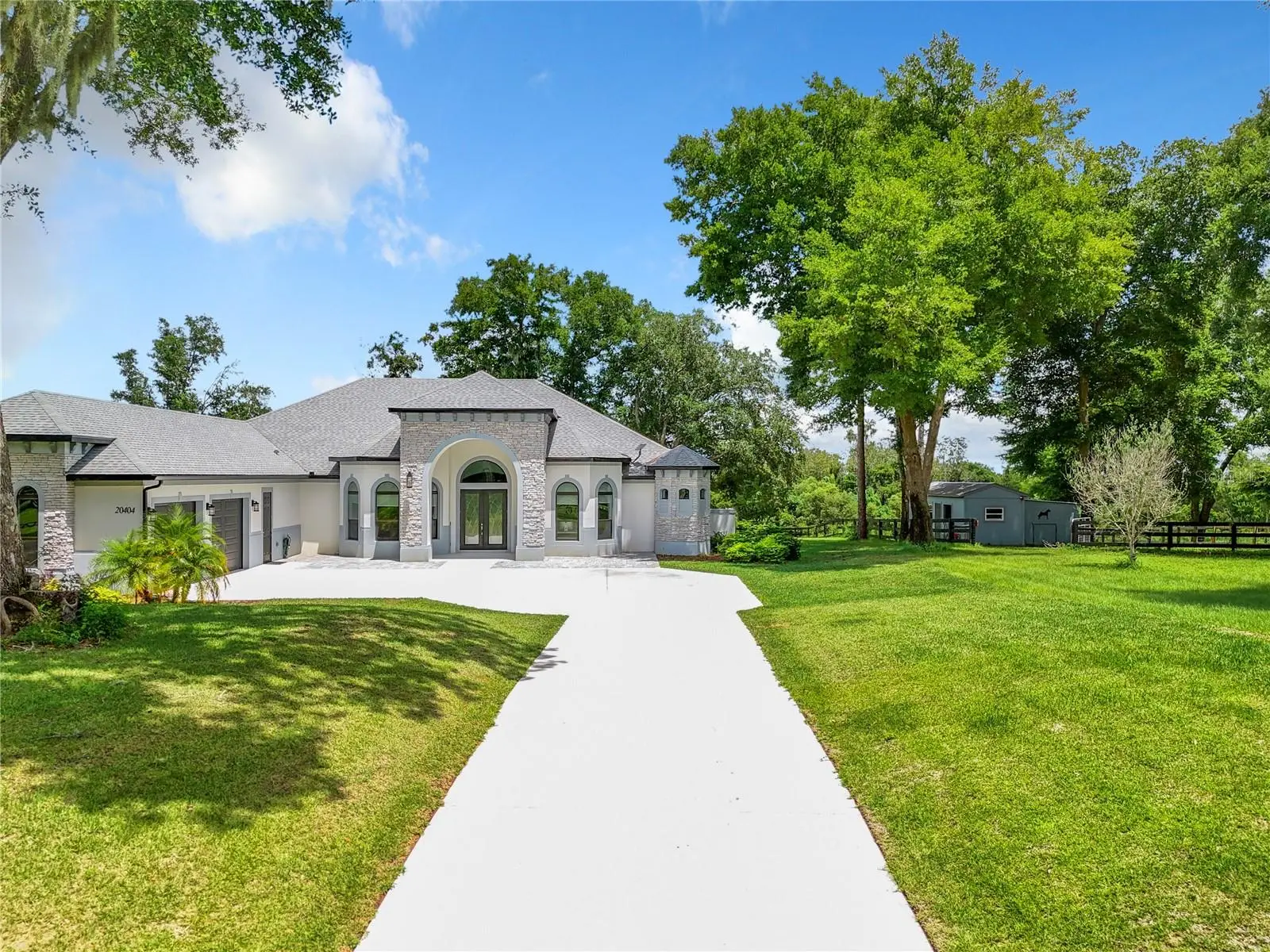 20404 Wolf Springs Court, FL