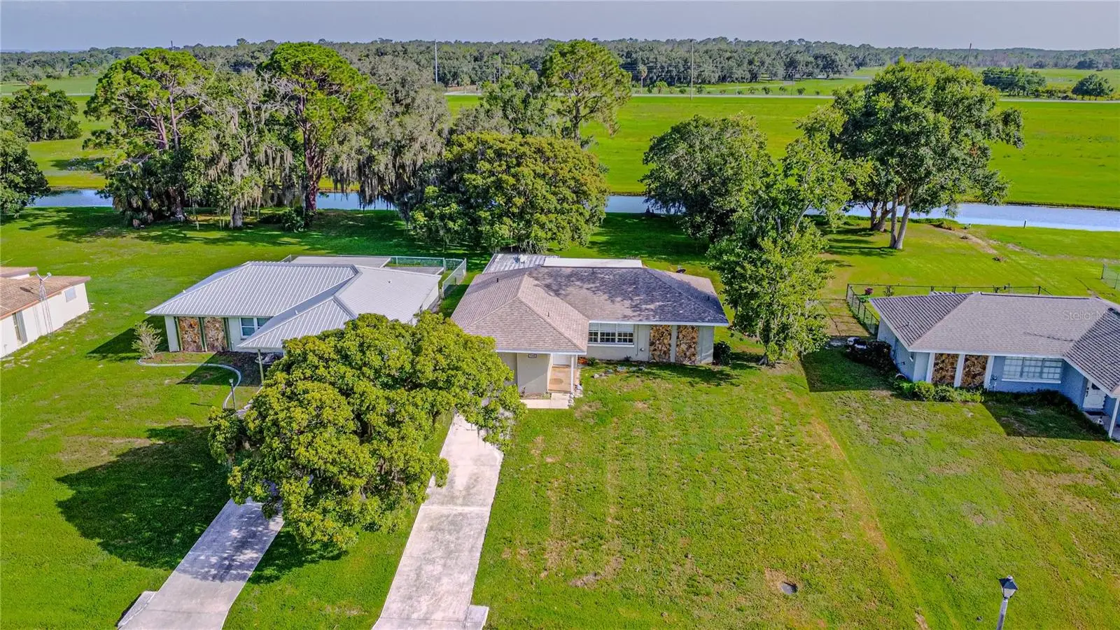 7208 Honeysuckle Drive, FL
