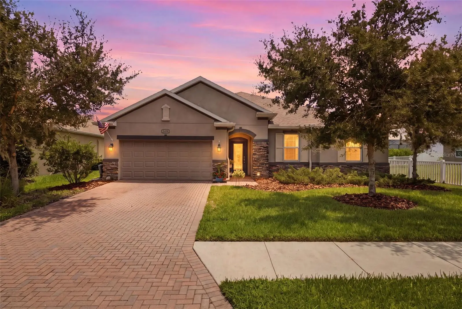 4910 60th Avenue Circle, FL