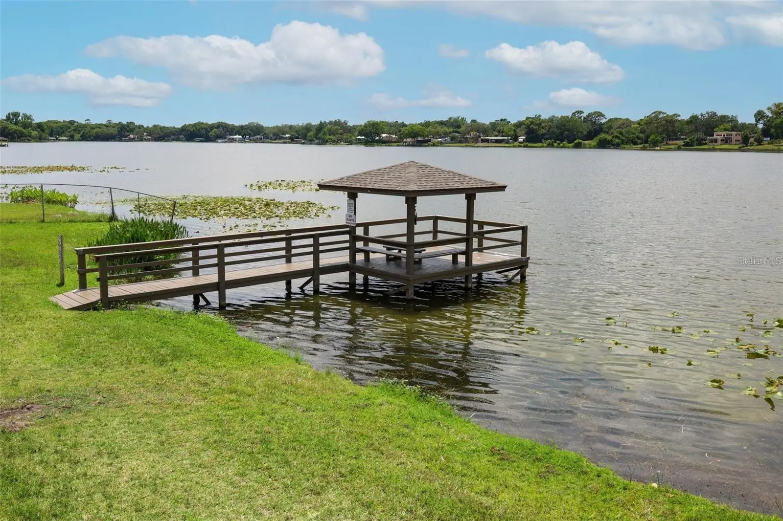 612 Woodridge Drive, FL