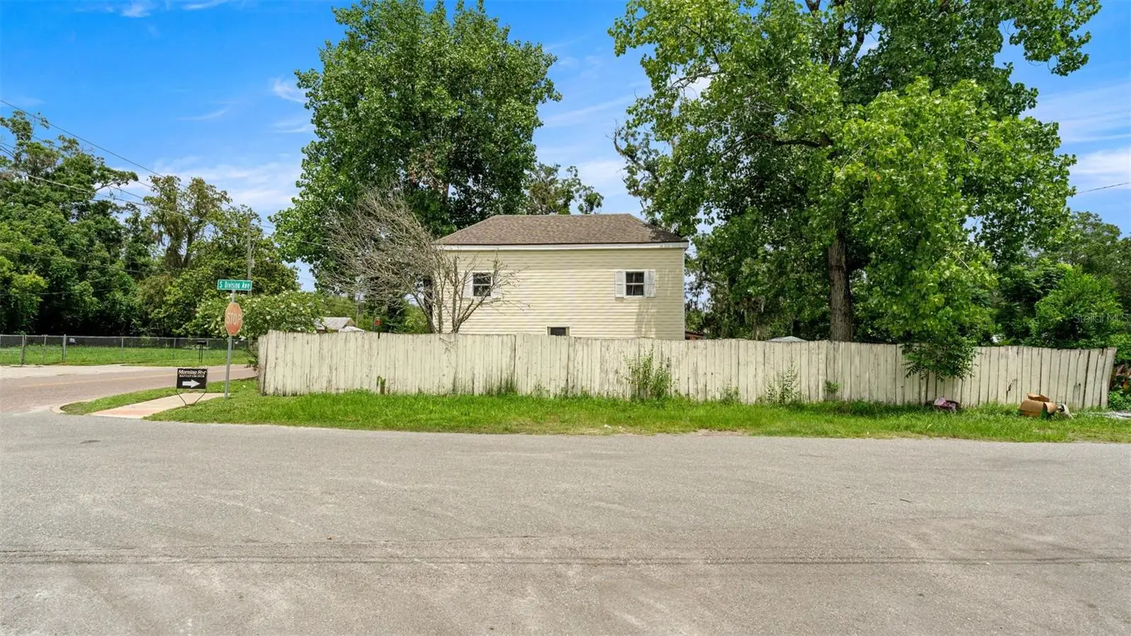 10107 Division Avenue, FL