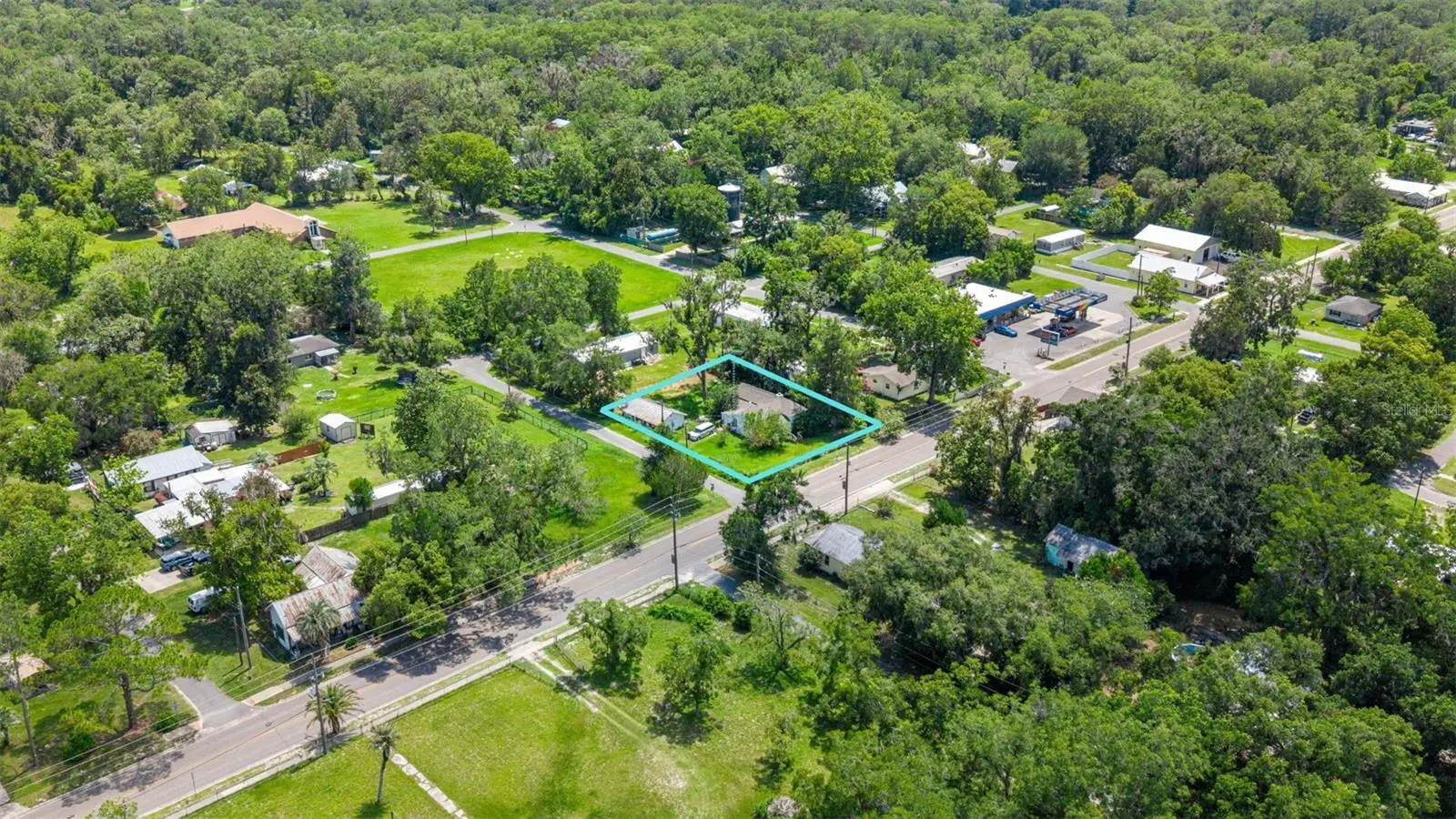 5698 Navarre Avenue, FL