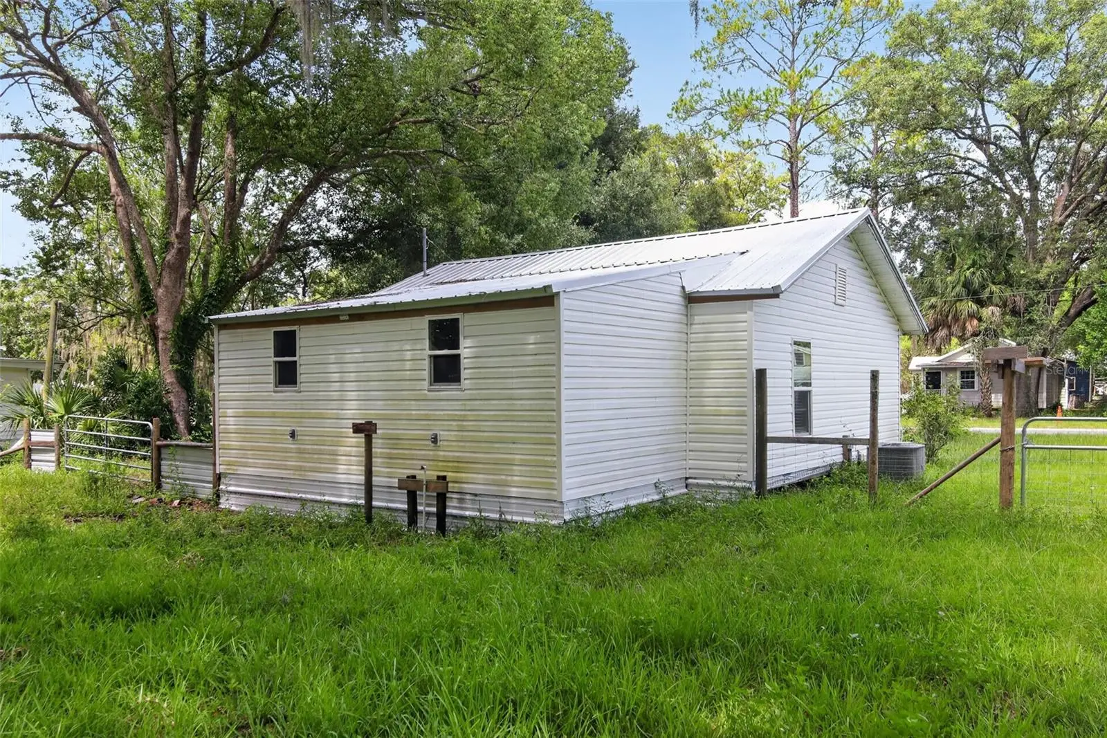 306 2nd Street, FL