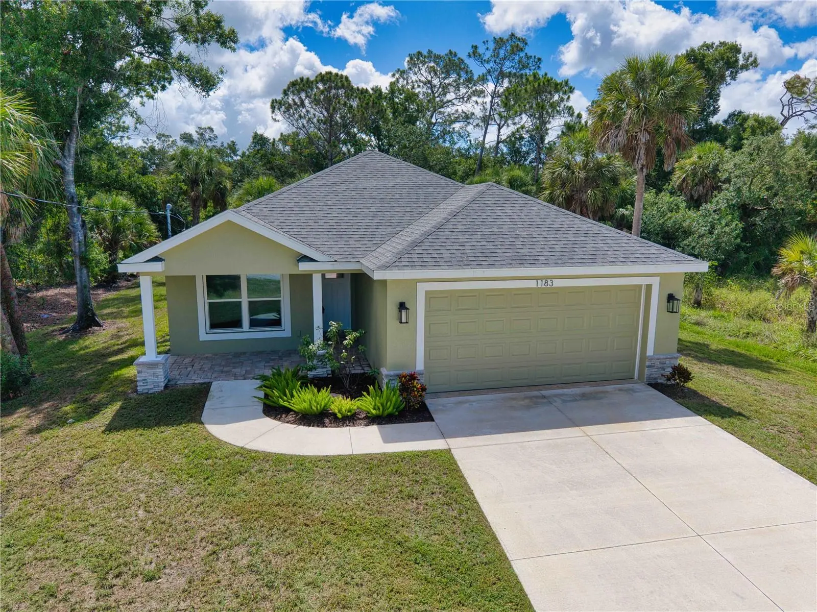 1183 Cedar Avenue, FL
