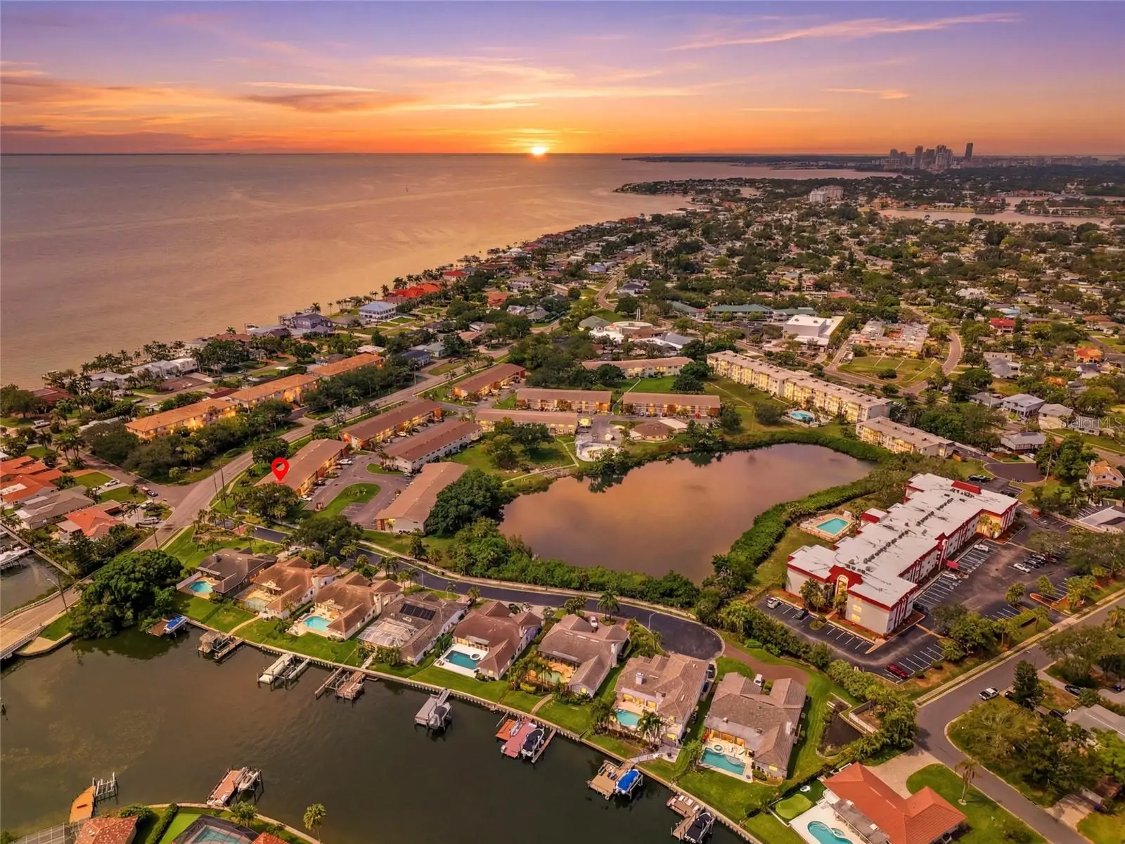 4570 Overlook Drive, FL
