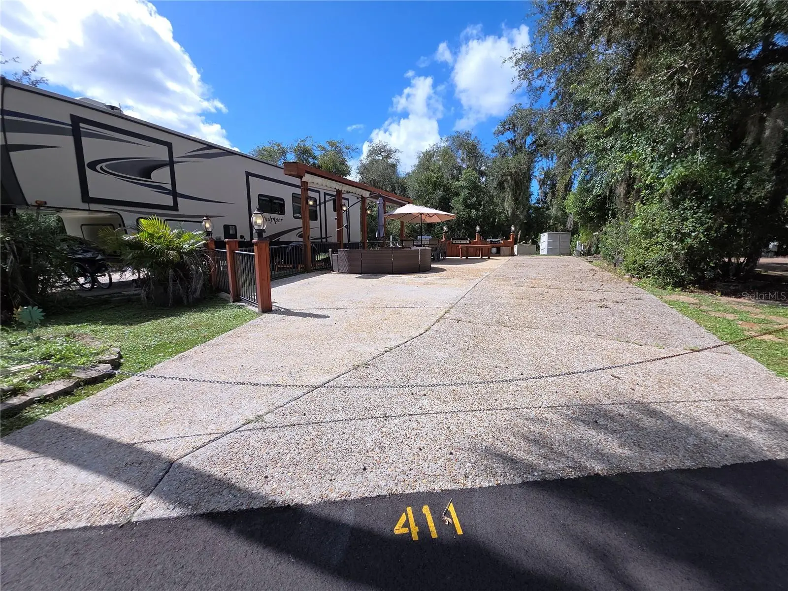 411 Longhorn Drive, FL
