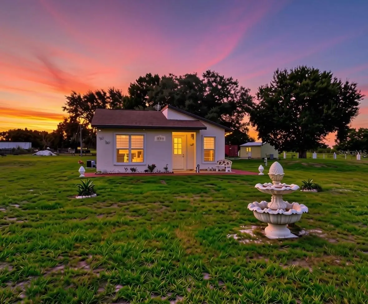 1129 Hopkins Lane, FL