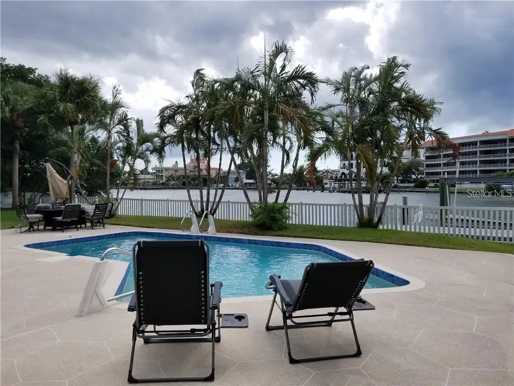 4000 Belle Vista Drive, FL