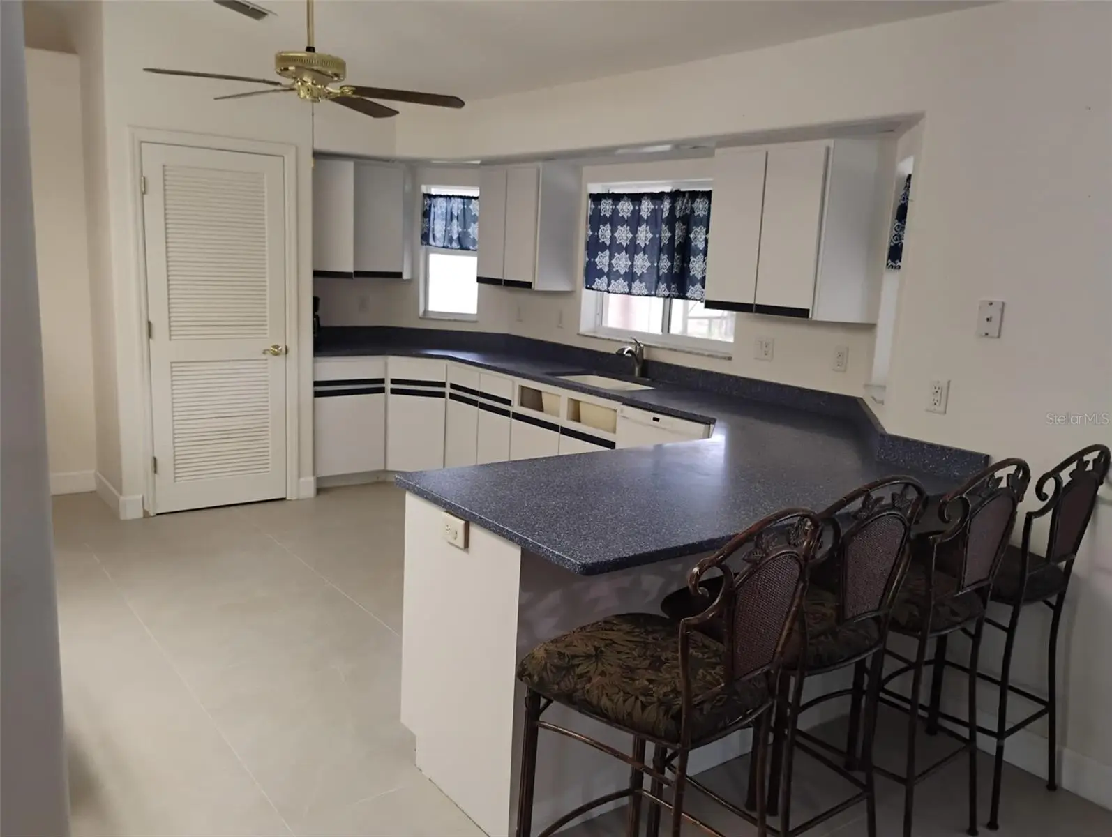 5905 Cleveland Drive, FL