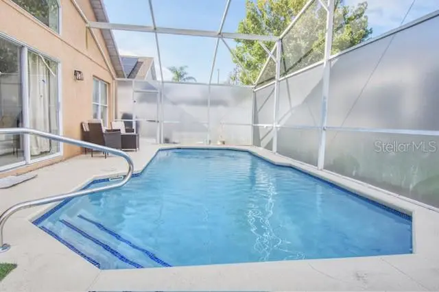 419 Buckingham Circle, FL