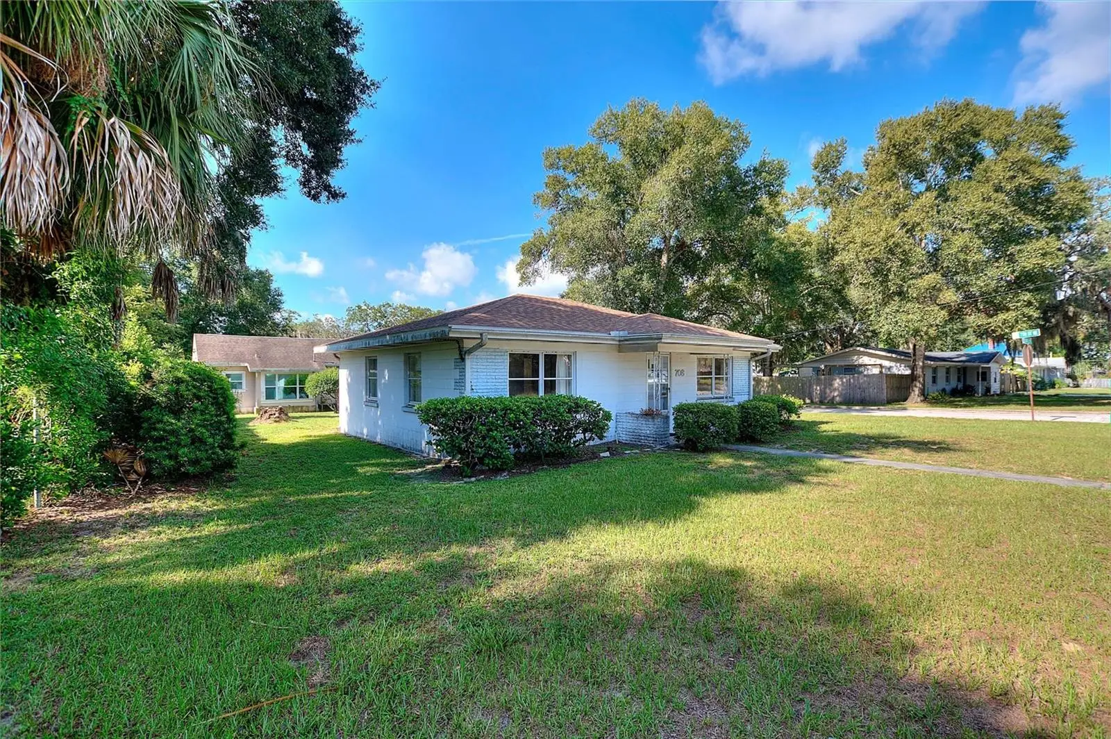 708 Avenue E, FL