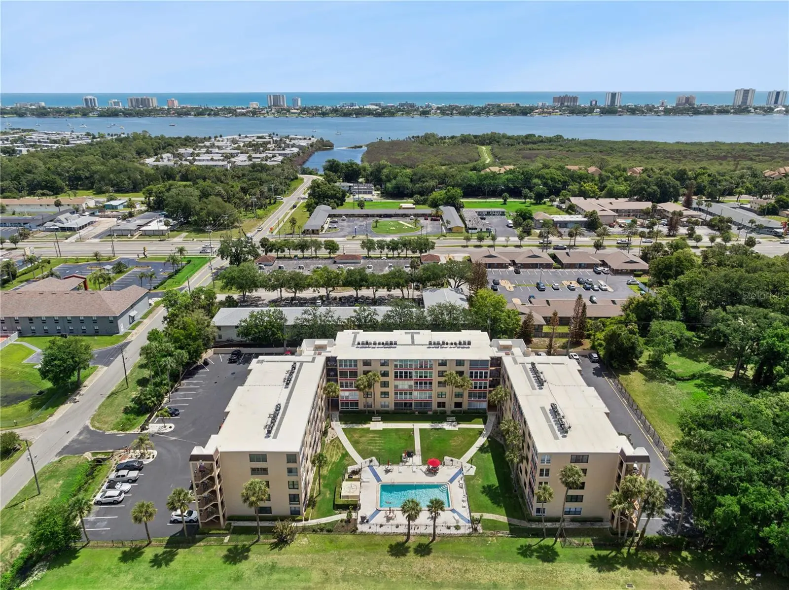 325 Wilder Boulevard, FL