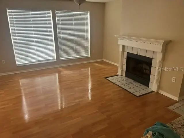 685 Youngstown Parkway, FL