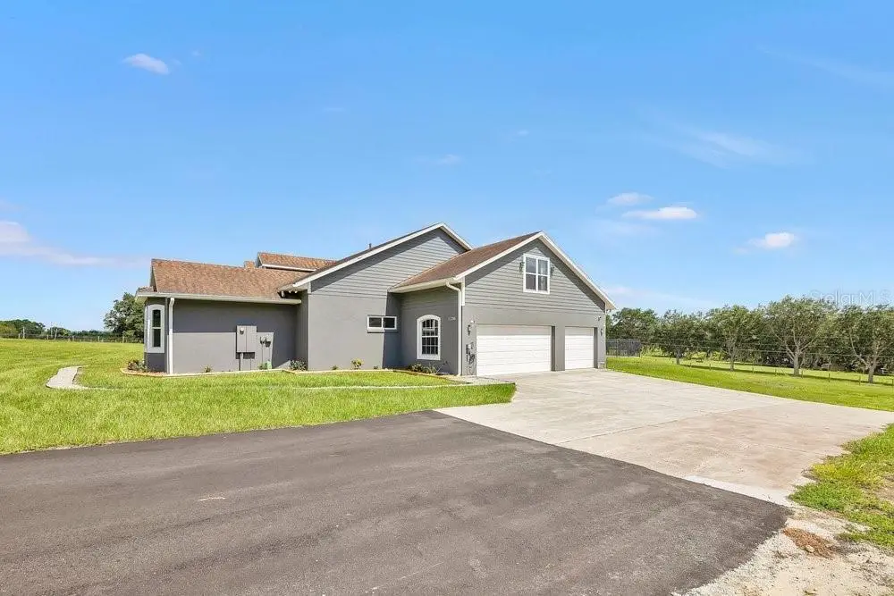 11206 Howey Cross Road, FL