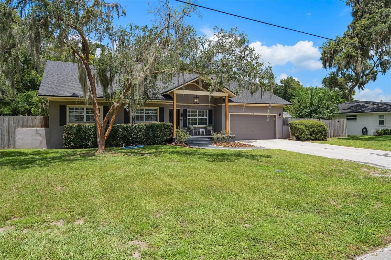 1055 Druid Drive, FL