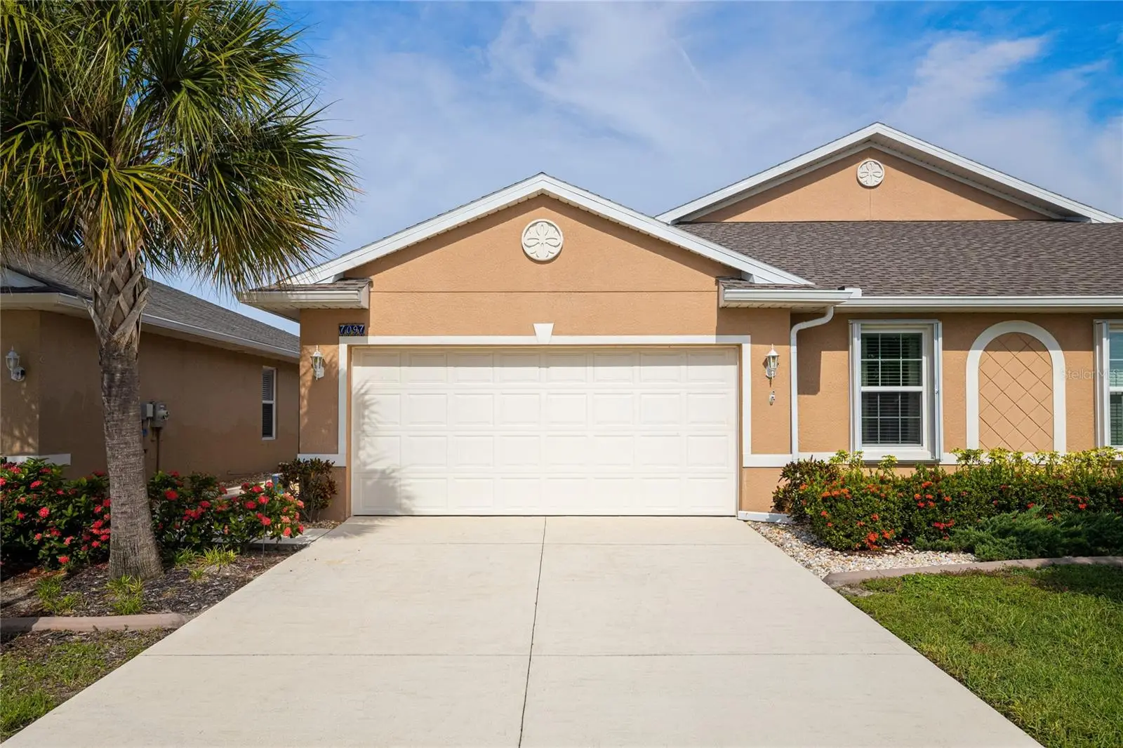 7097 Lenox Circle, FL