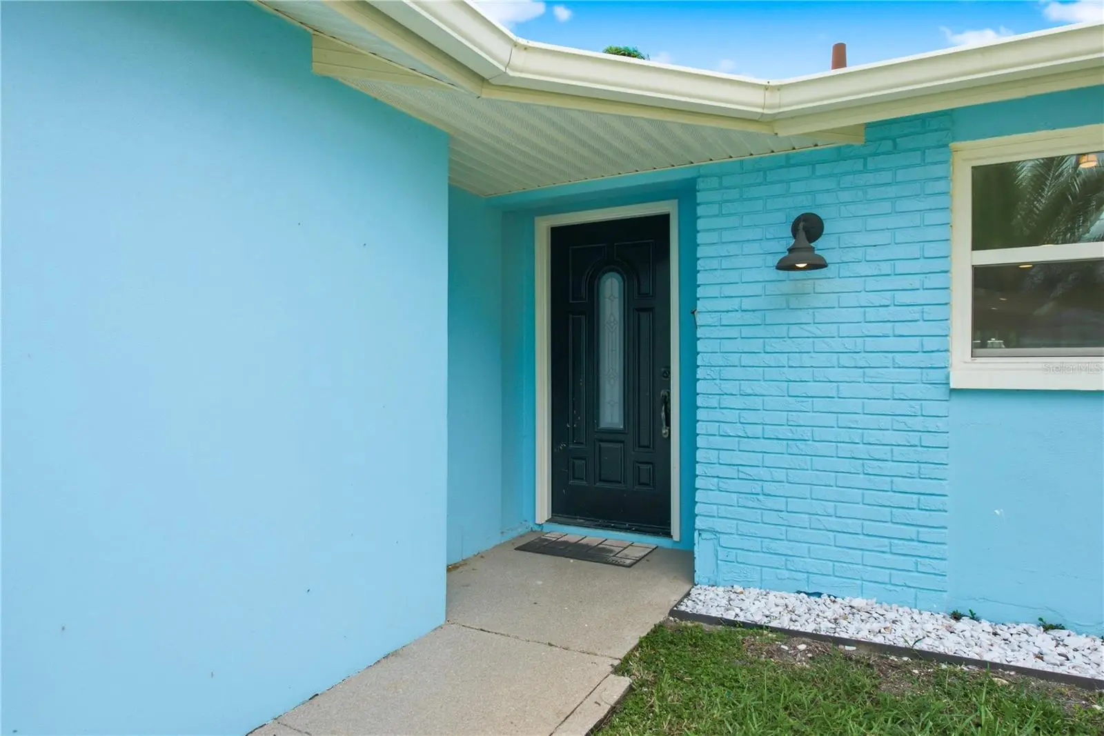 4930 Pompano Drive, FL