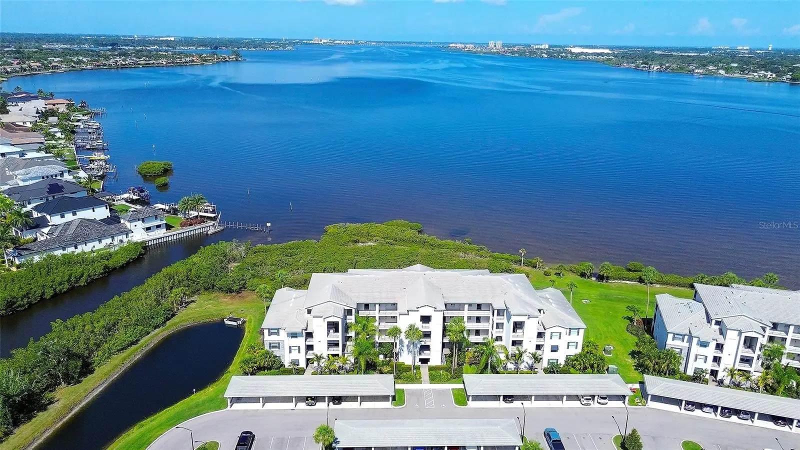 850 Tidewater Shores Loop, FL