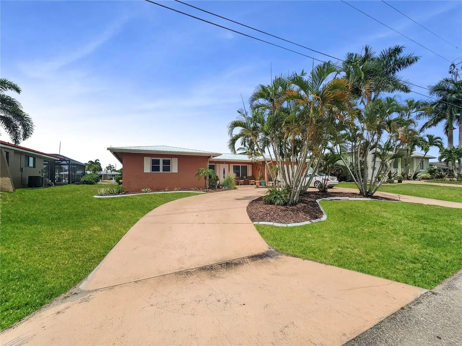 270 Belaire Court, FL