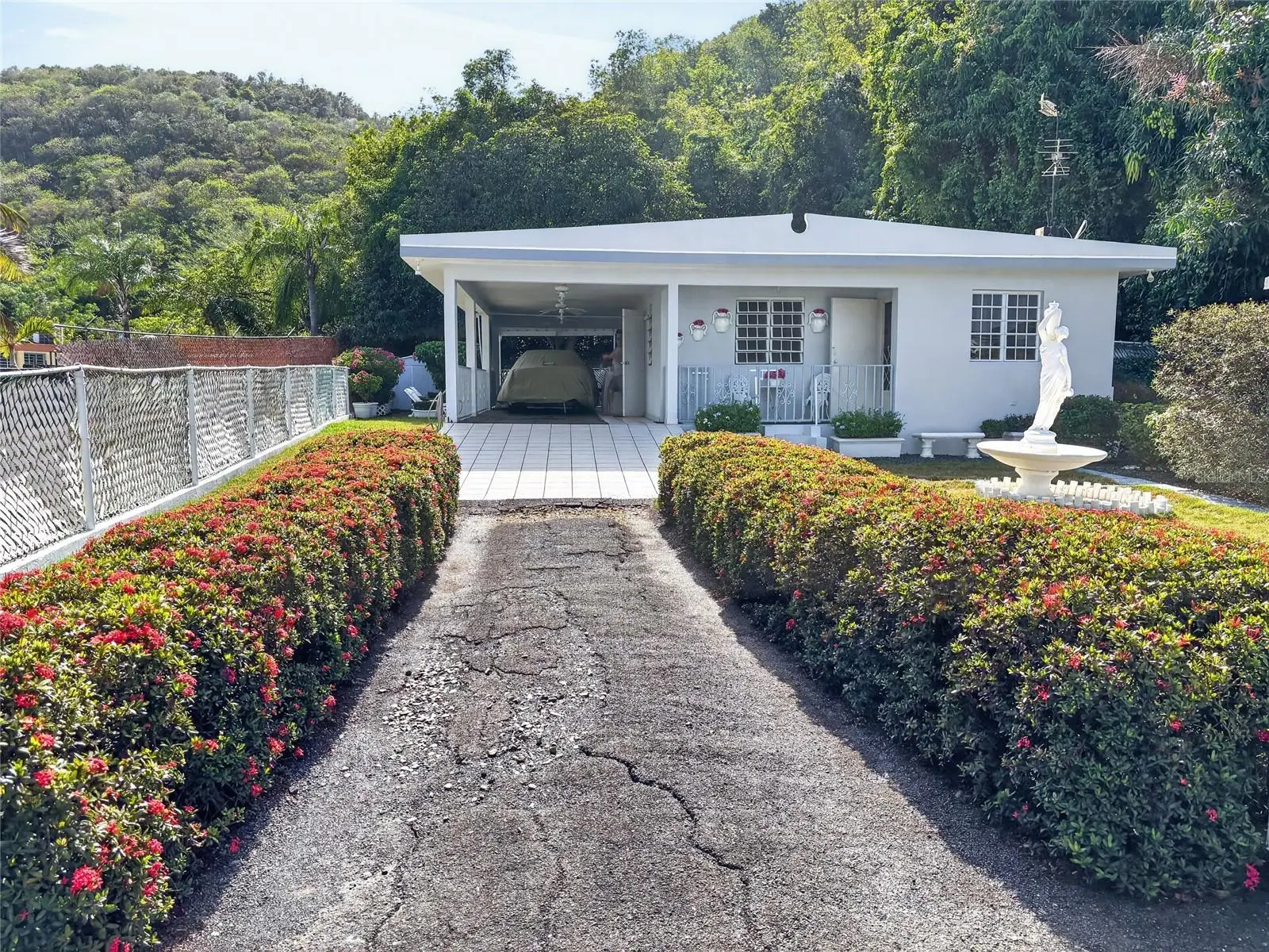 Solar S4 Bo Higuillar, PR
