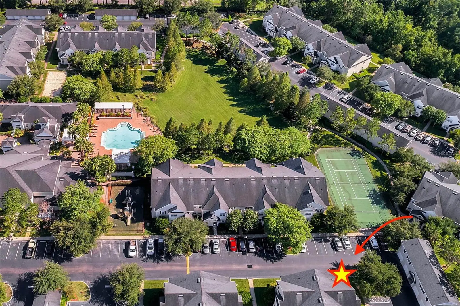 200 Southern Pecan Circle, FL