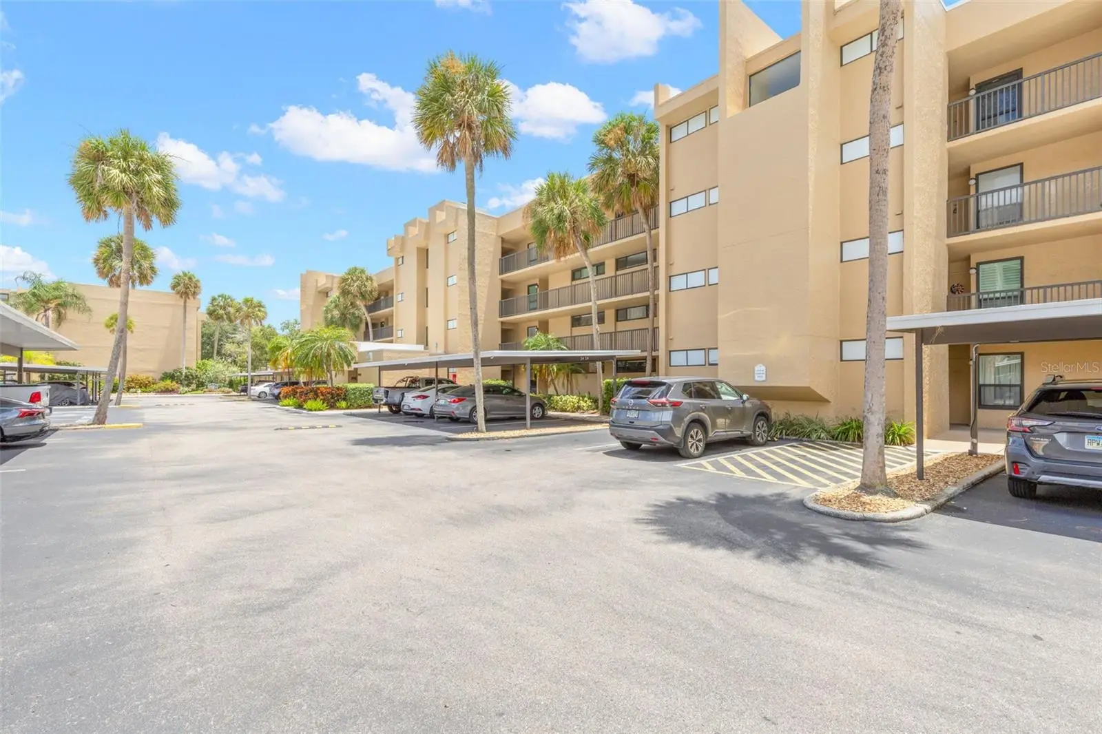 2614 Cove Cay Drive, FL