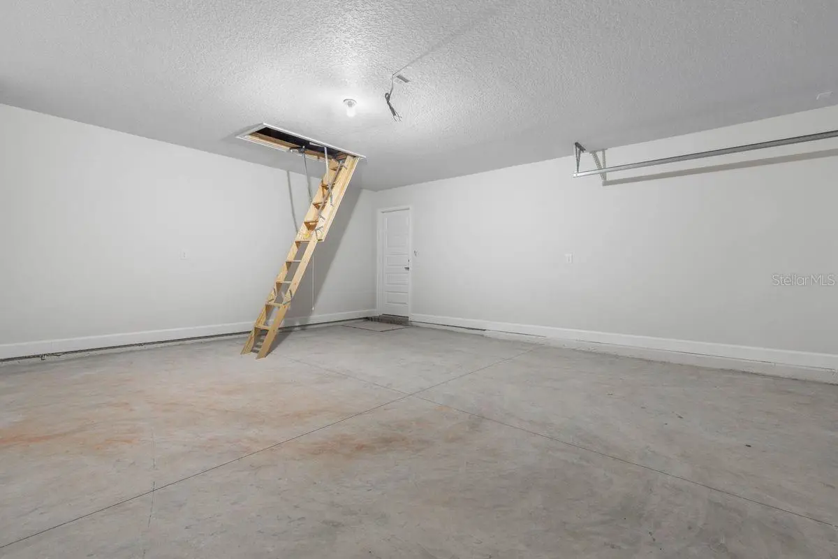 16 Beaverdam Lane, FL