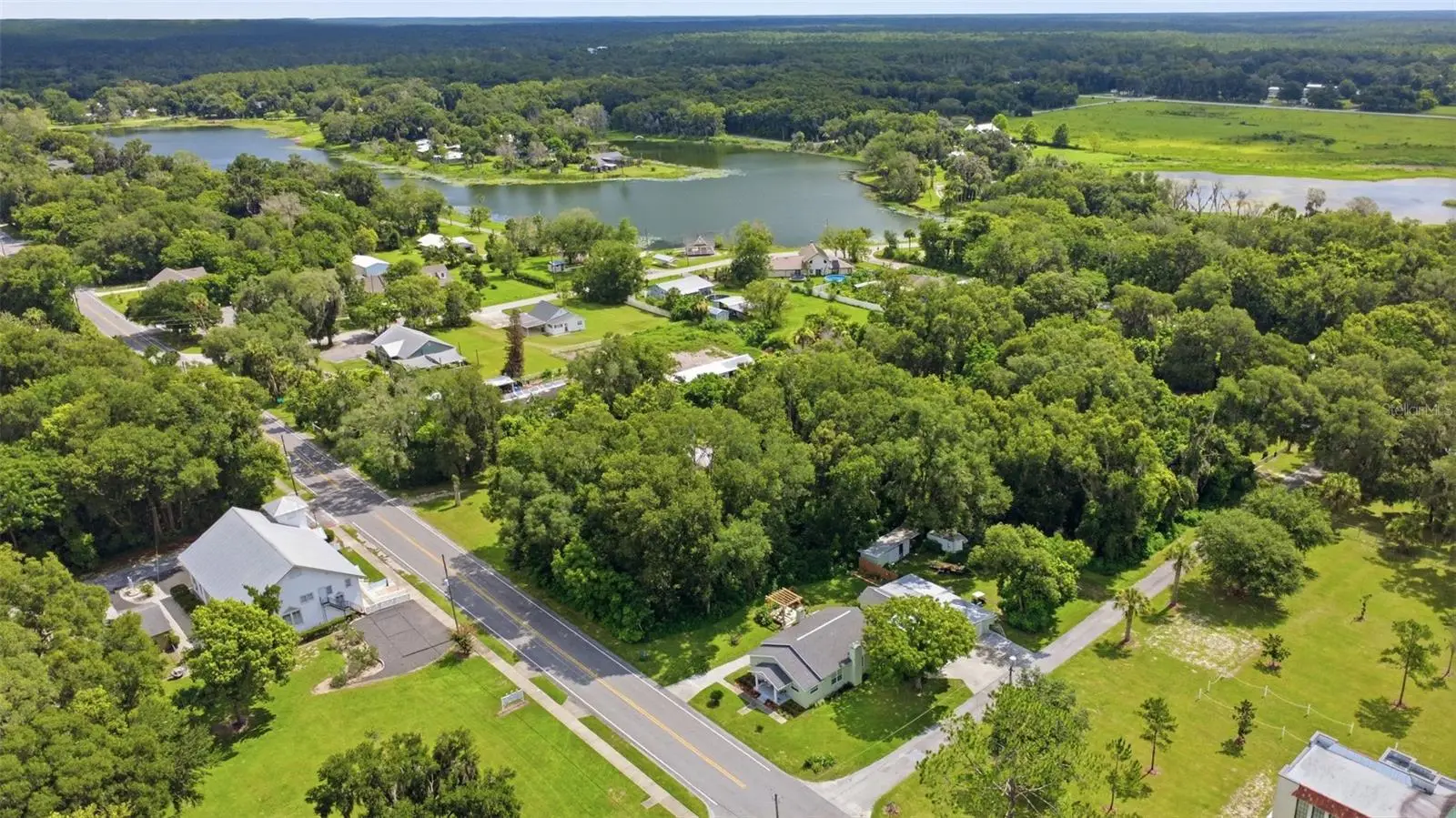 S Lakeview Drive, FL