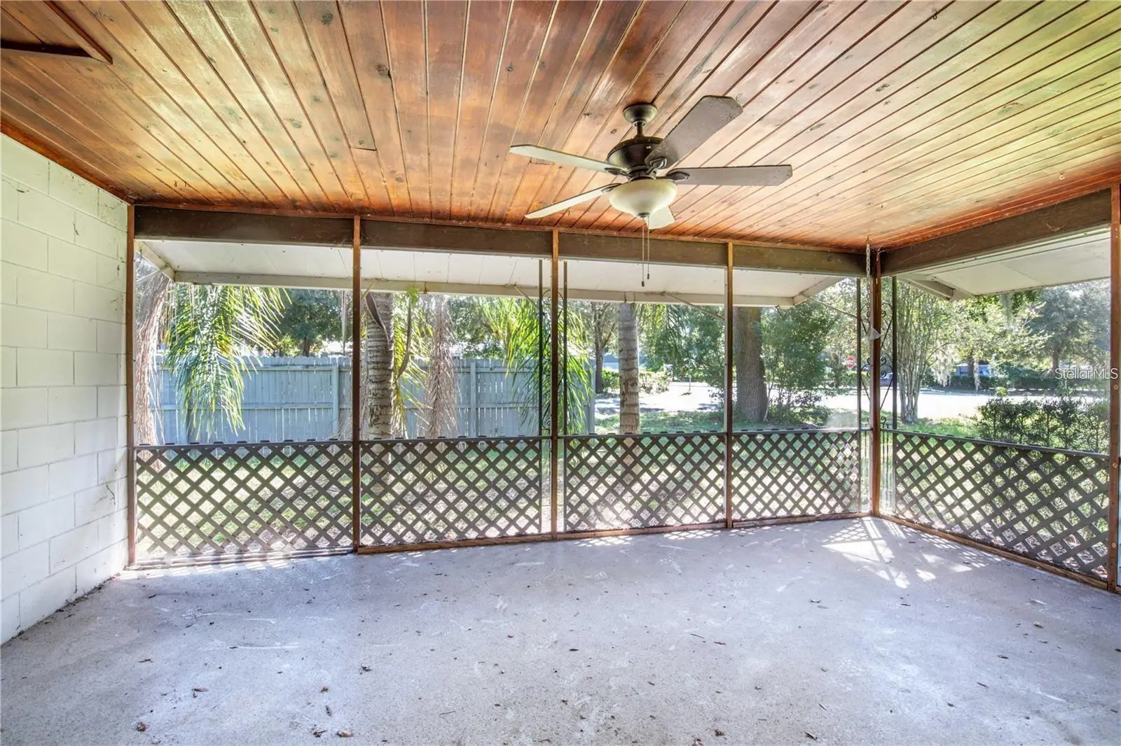 25525 Colmar Avenue, FL