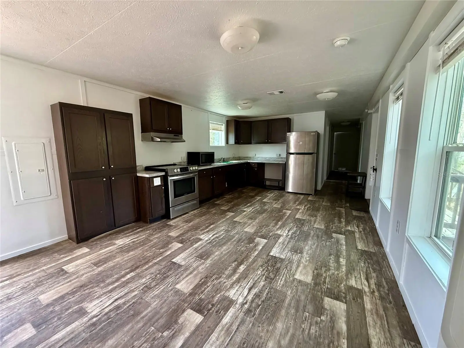 5642 Meadow Glen Road, FL
